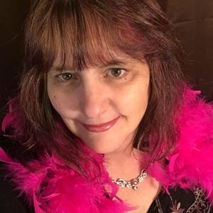 Meet your Posher, Sandy